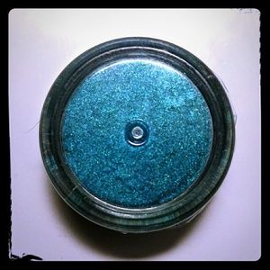 Mineral eyeshadow